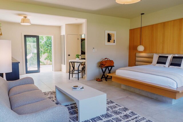 Image 9 for Olive Rooms