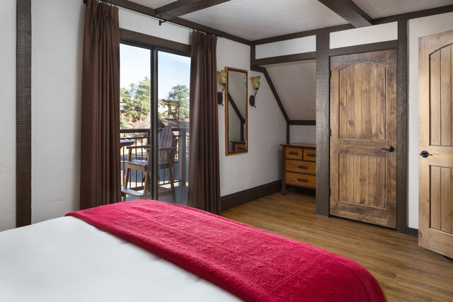 Image 12 for Riverfront Cabins