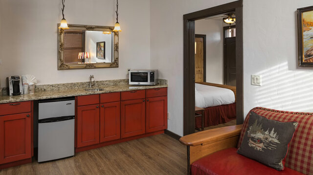 Image 9 for Black Bear Villa