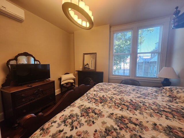 Image 3 for SECOND FLOOR REAR