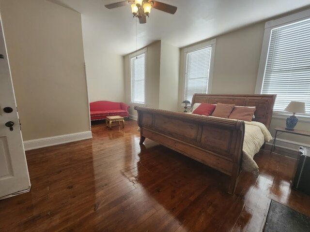 Image 3 for SECOND FLOOR FRONT