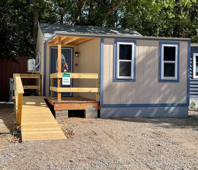 Image 6 for STR #109 Tiny Home, Wichita vibe, dogs welcome
