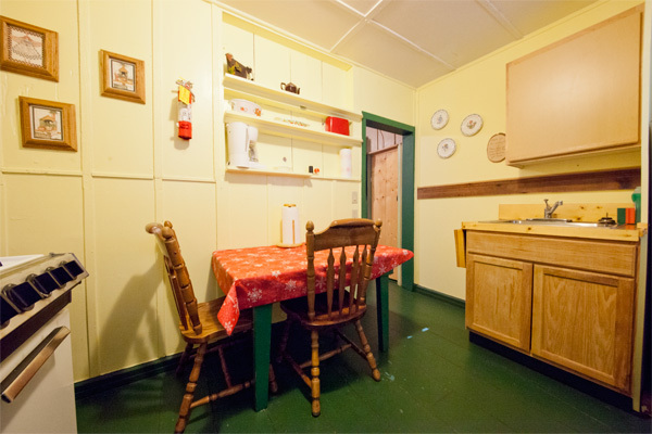 Image 4 for Oak Leaf