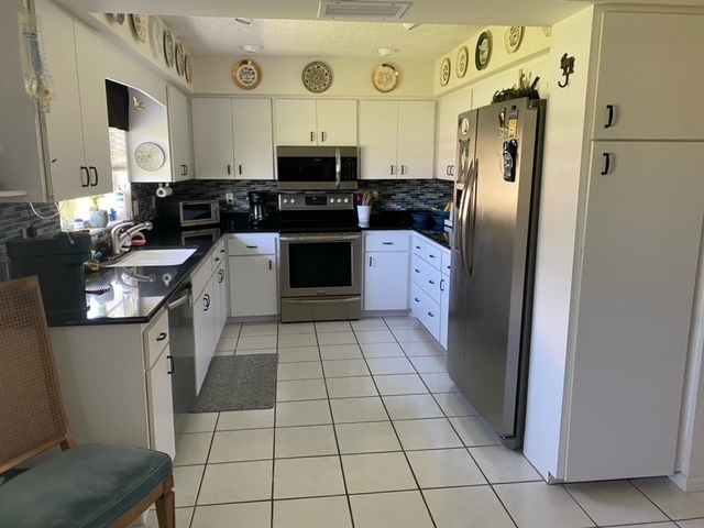 Image 6 for ~0H1- 4 BR House