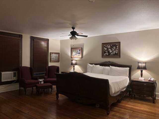 Image 1 for 115 Grand King Suite