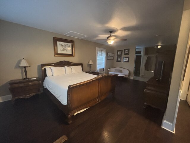 Image 1 for 121 Grand King Suite