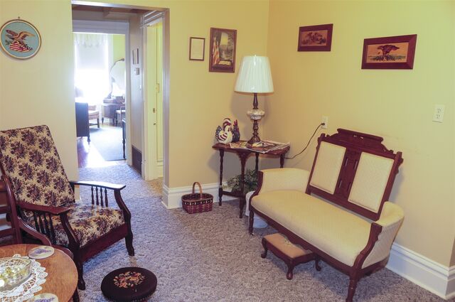 Image 3 for 14 Heritage - Patriotic Suite Blue (Shared Bath)