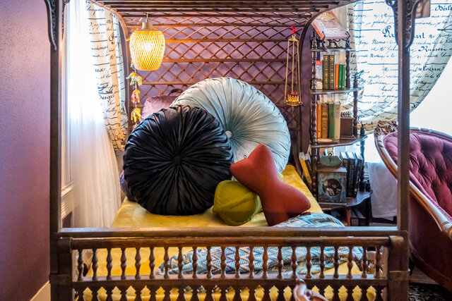 Image 5 for The Carlton Suite