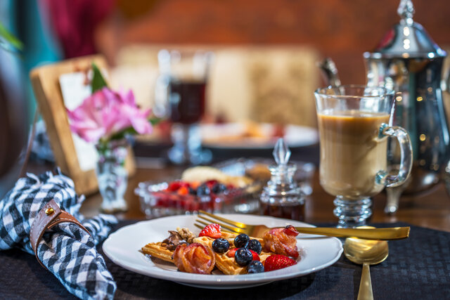 Image 3 for The Buckingham Suite