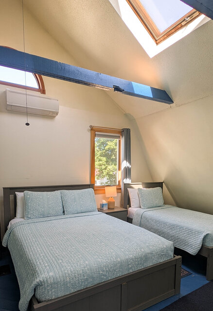 Image 8 for Carriage House