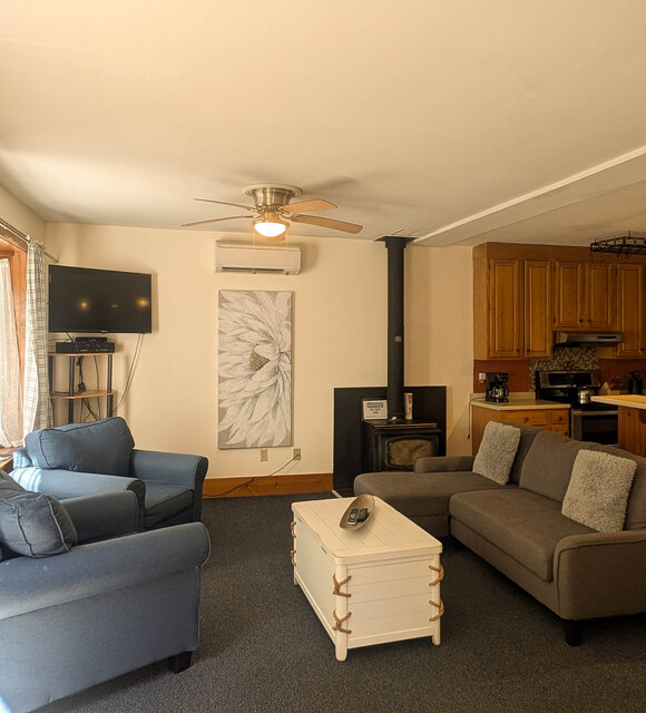 Image 22 for Carriage House