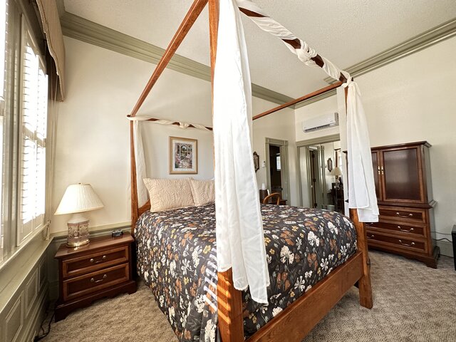 Image 2 for Daybreak