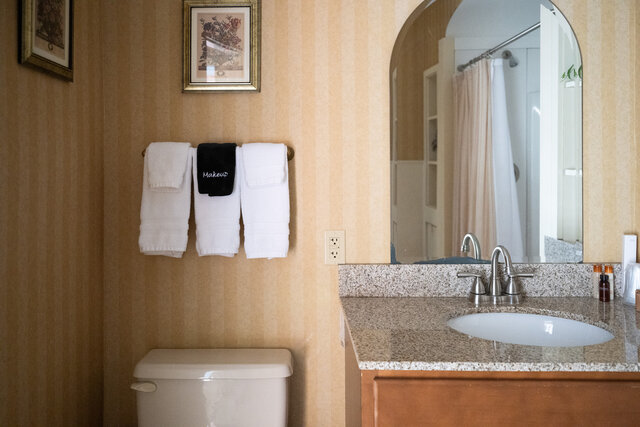 Image 4 for 08) Dual Queen