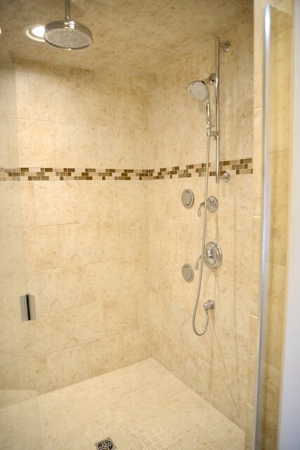 Image 2 for 11) King Room With Sleeper Sofa