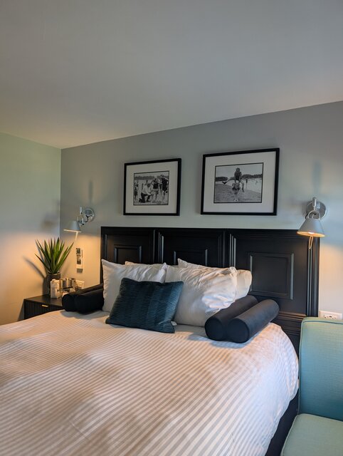 Image 1 for Cozy Queen