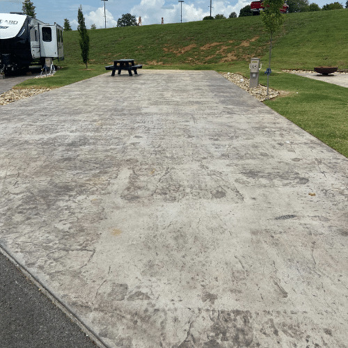 Image 1 for 095) 71 ft - Back In Site