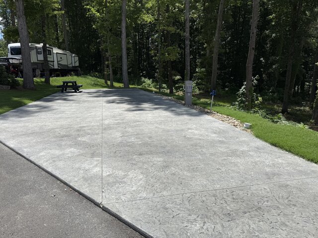 Image 4 for 158) 62 ft -Back In Site