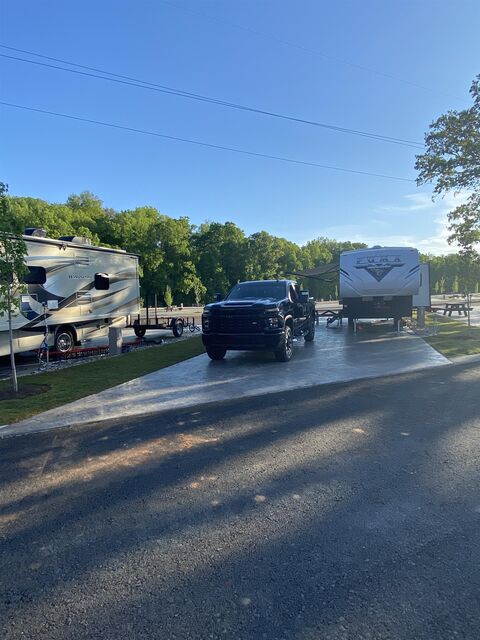 Image 1 for 087) 73 ft - Pull Through