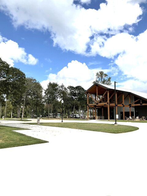 Image 1 for 400 The Woods Prime Pull Through