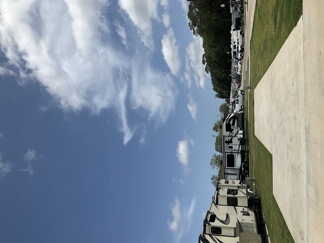 Image 1 for 623 The Pond Prime Back In