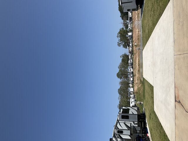 Image 2 for 631 The Pond Back In