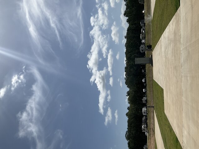 Image 1 for 640 The Pond Back In