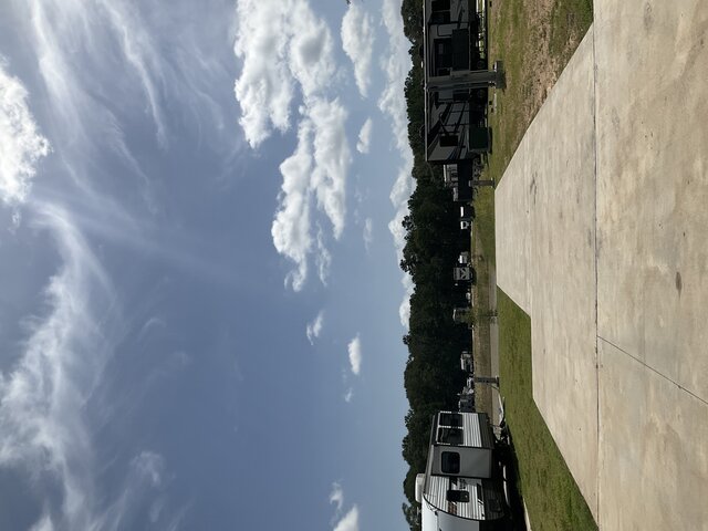 Image 1 for 633 The Pond Prime Back In