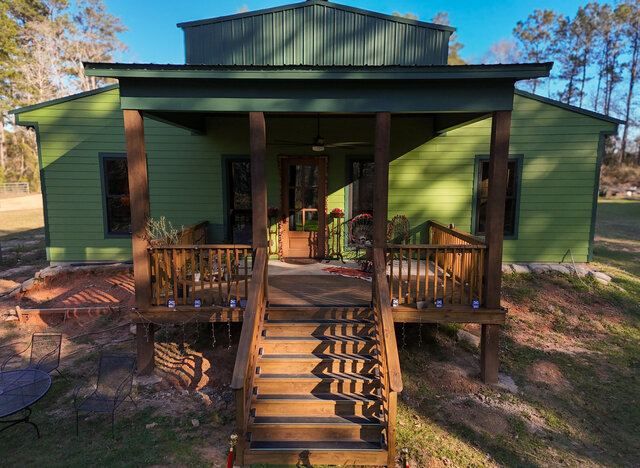 Image 25 for Honeymoon Suite