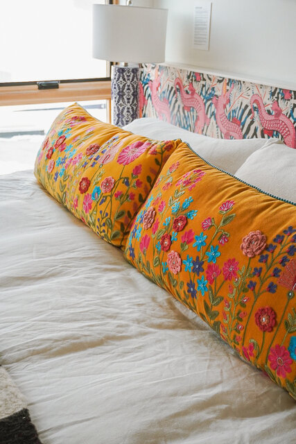 Image 11 for Daisy Chain