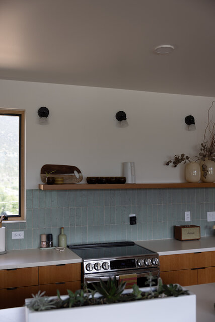 Image 14 for Throne Room