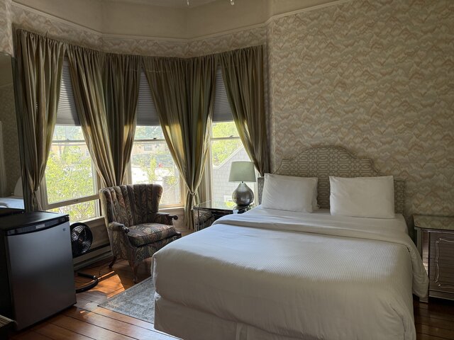 Image 2 for Room - Private Bath