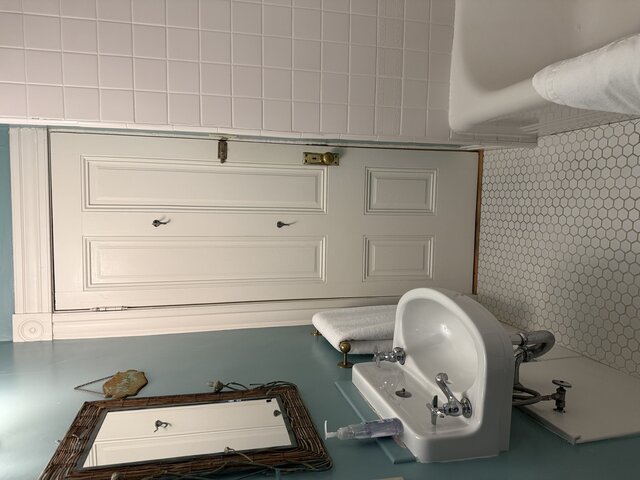 Image 6 for Turret Suite