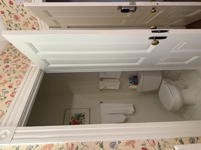 Image 4 for Room - Private Bath