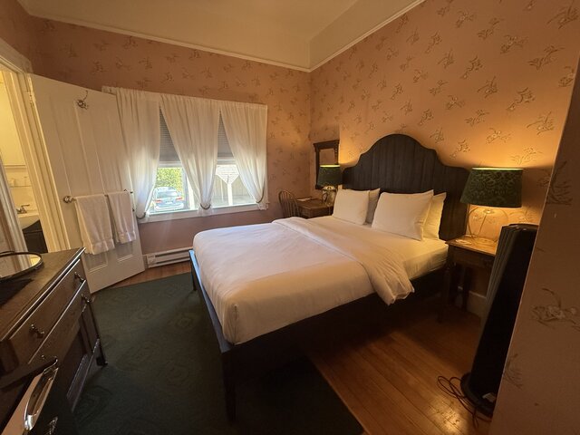 Image 1 for Room - Private Bath