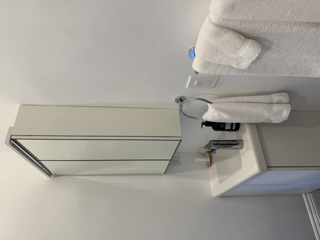 Image 5 for Room - Private Bath