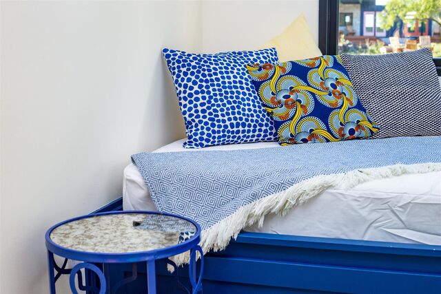 Image 3 for G - Groovy