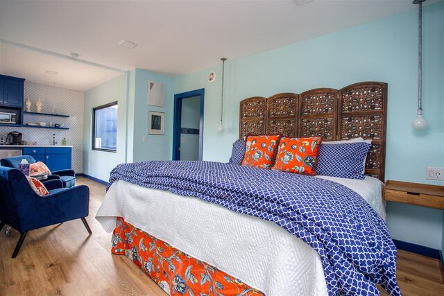 Image 2 for C - Shangri La