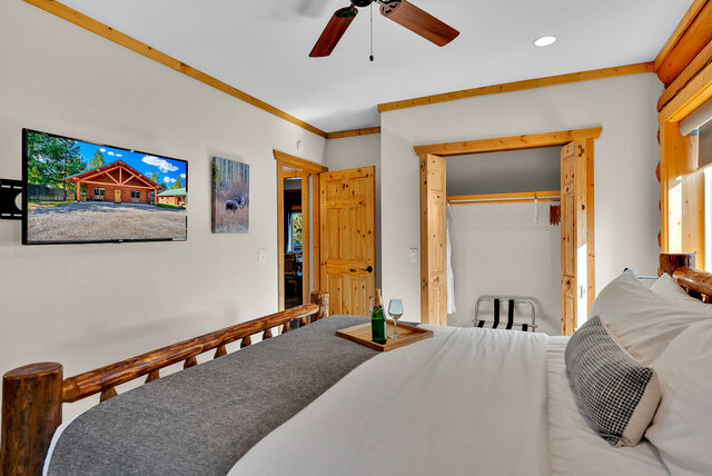 Image 15 for Moose Cabin #1 (2BD, 2BA)