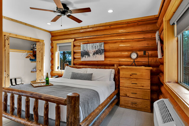 Image 14 for Moose Cabin #1 (2BD, 2BA)