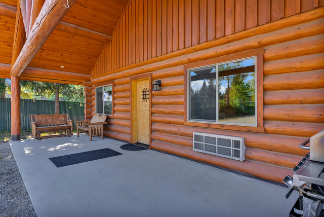 Image 17 for Moose Cabin #1 (2BD, 2BA)