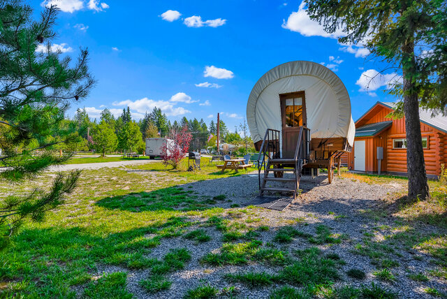 Image 13 for "Moonchaser" Conestoga Glamping Wagon #2
