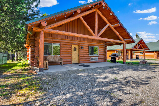 Image 19 for Moose Cabin #1 (2BD, 2BA)
