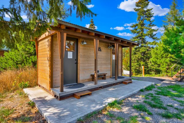 Image 9 for "Stargazer" Conestoga Glamping Wagon #1