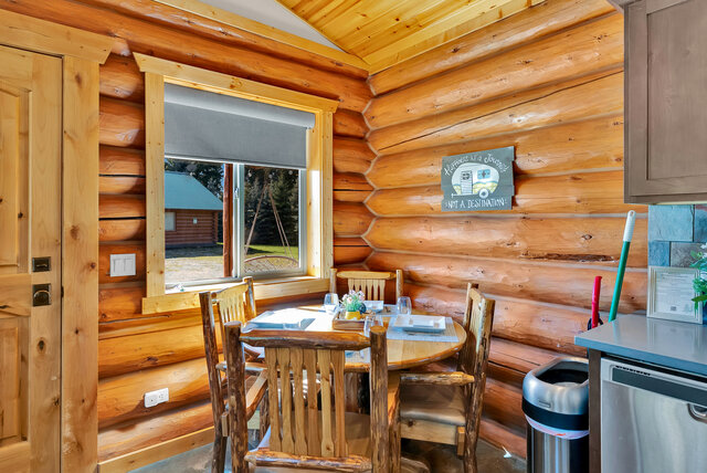 Image 8 for Caribou Cabin #4 (1BD, 1BA)