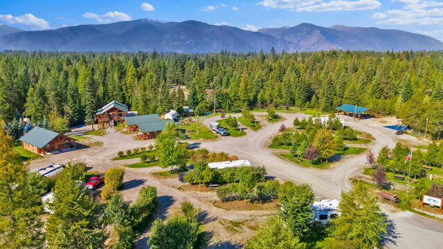 Image 18 for "Stargazer" Conestoga Glamping Wagon #1