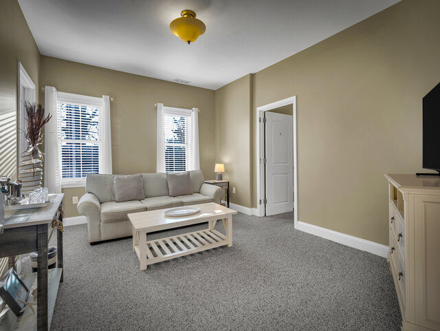 Image 2 for Beach House Suite