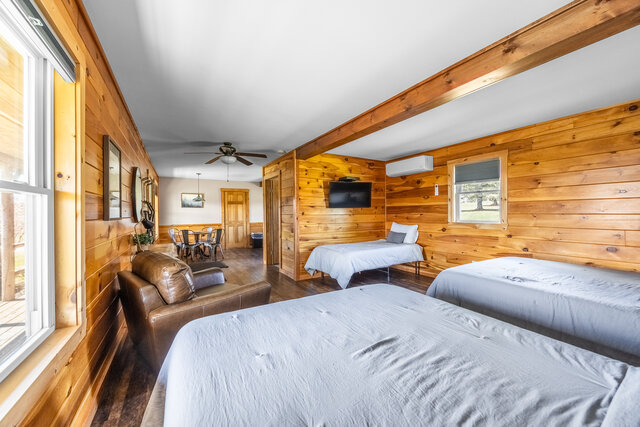Image 4 for Mt. Katahdin Guest Suite
