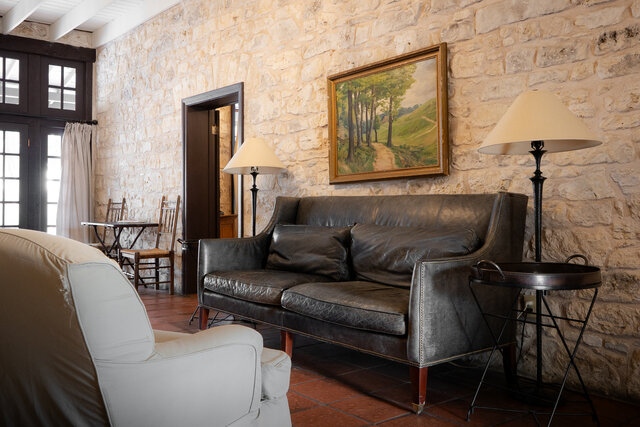 Image 3 for #12 Basse House