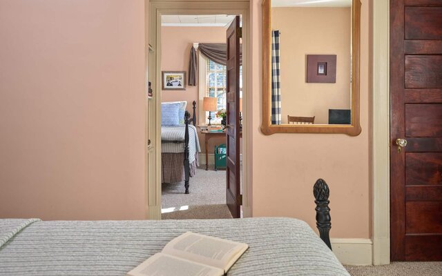 Image 5 for The Juniper Chamomile Suite