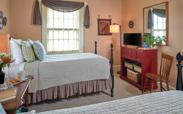 Image 4 for The Juniper Chamomile Suite